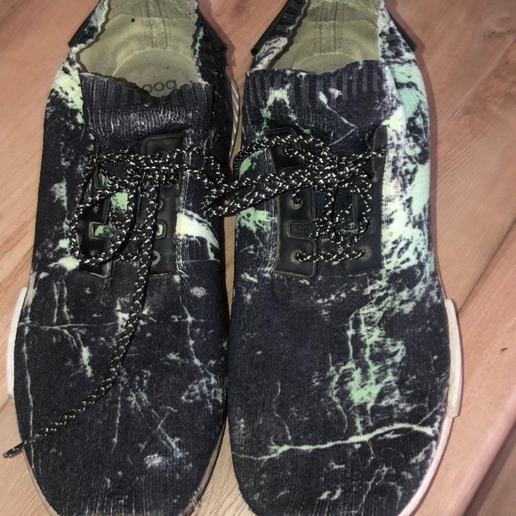 Adidas NMD used size 10.5 - Picture 3 of 6